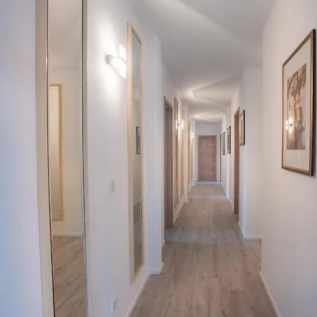 Zur Schwarzach Guest house *